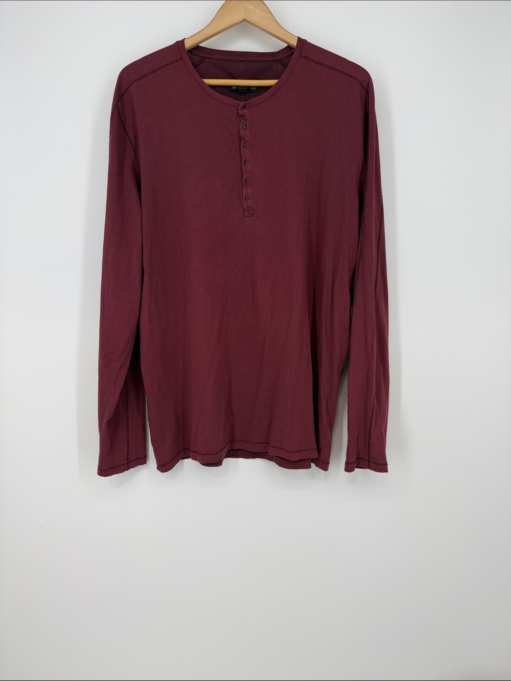 John Varvatos Men's Long Sleeve Henley - Wine Size XL